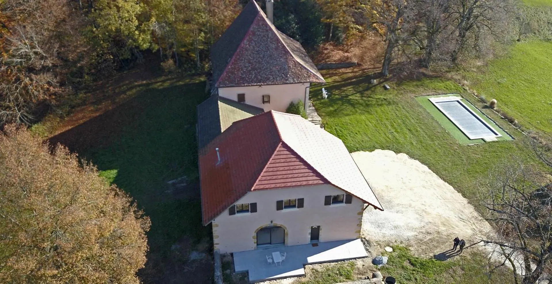 Logis Du Chateau De Beccon- Entre Annecy Et Geneve Cruseilles 0*,  France